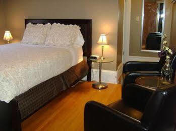Avalon Bed And Breakfast Ottawa Esterno foto
